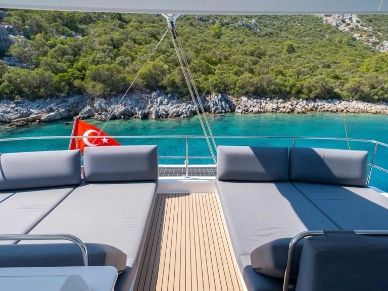 Alquiler Catamarán Fountaine Pajot con o sin  título de navegación