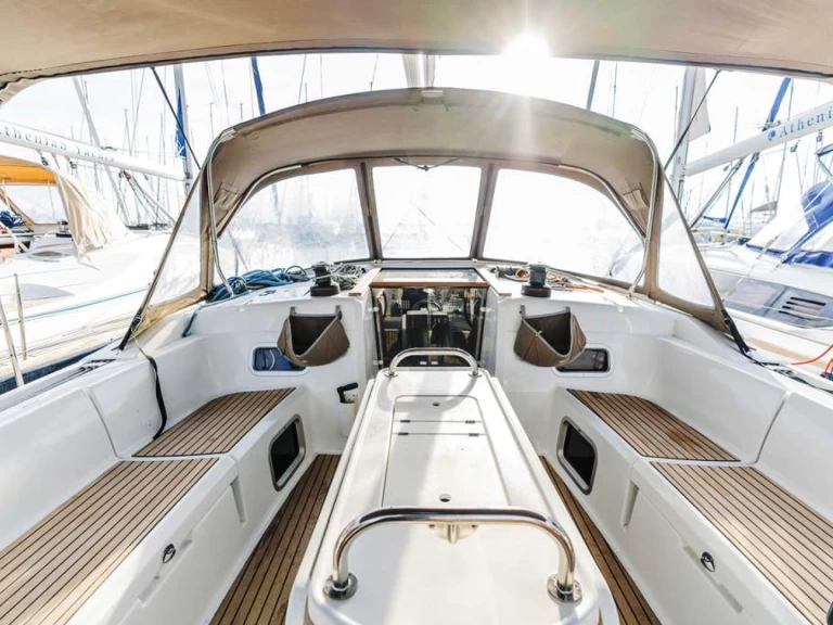 Jeanneau Sun Odyssey 519 de alquiler a Skiathos