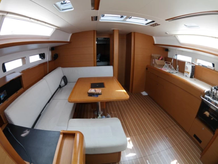Alquiler Deme of Volos - Jeanneau Sun Odyssey 469 en SamBoat