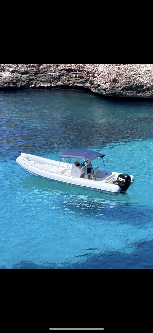 Alquiler Neumática COSRARICA con o sin  título de navegación