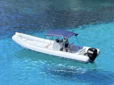 Alquiler Neumática COSRARICA con o sin  título de navegación