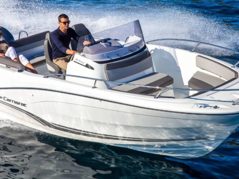 Alquiler de embarcaciones Jeanneau Cap Camarat 6.5 CC Serie 3 enPorto-Vecchio en Samboat