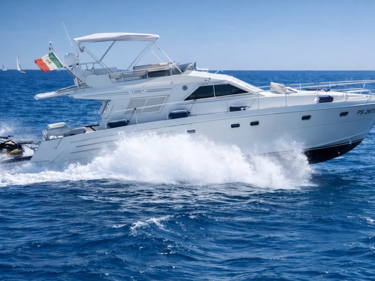 Raffaelli STORM S de alquiler a Porto Riva di Traiano