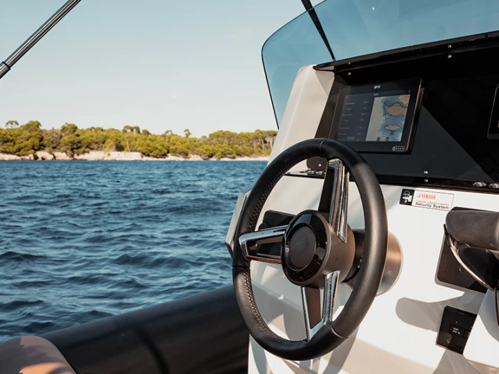 BREVA BREVA 800 de alquiler a Sorrento