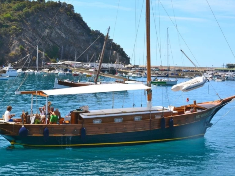 Alquiler de Lancha, con o sin patrón SIMEONI Chiavari