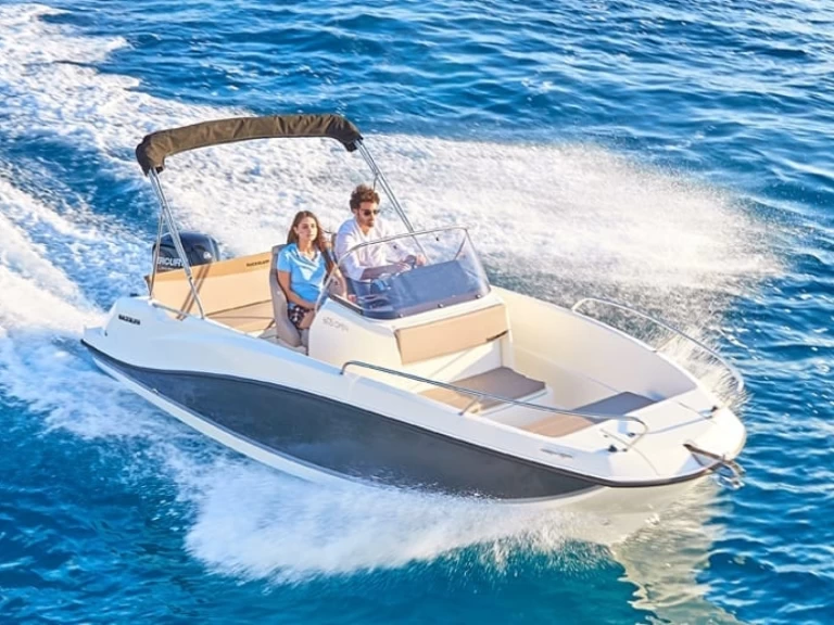 Alquiler de Quicksilver Activ 605 Open en Calp / Calpe