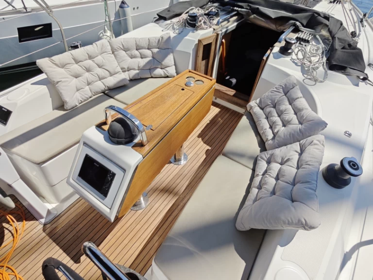 Alquiler Velero en Punat - Bavaria Cruiser 34