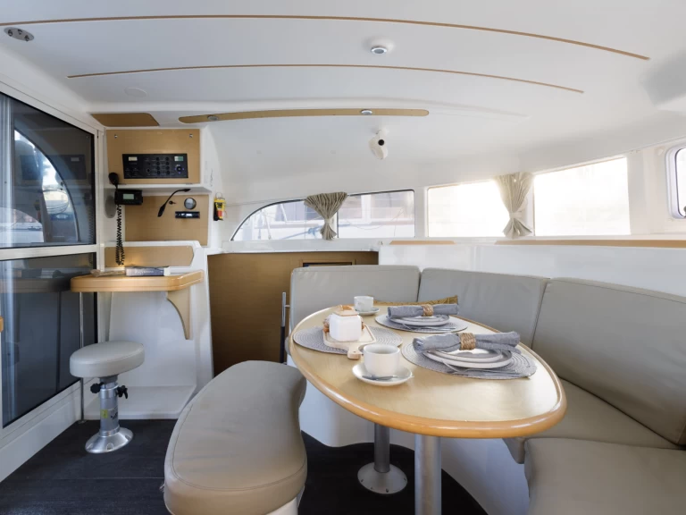 Alquiler de Catamarán, con o sin patrón Lagoon Rhodes (Ciudad)