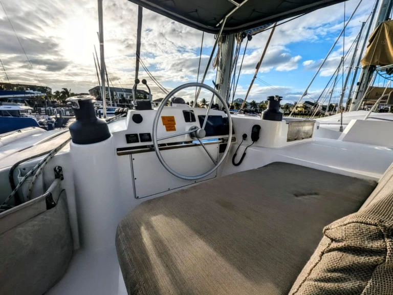 Bali Bali 4.4 de alquiler a Nassau