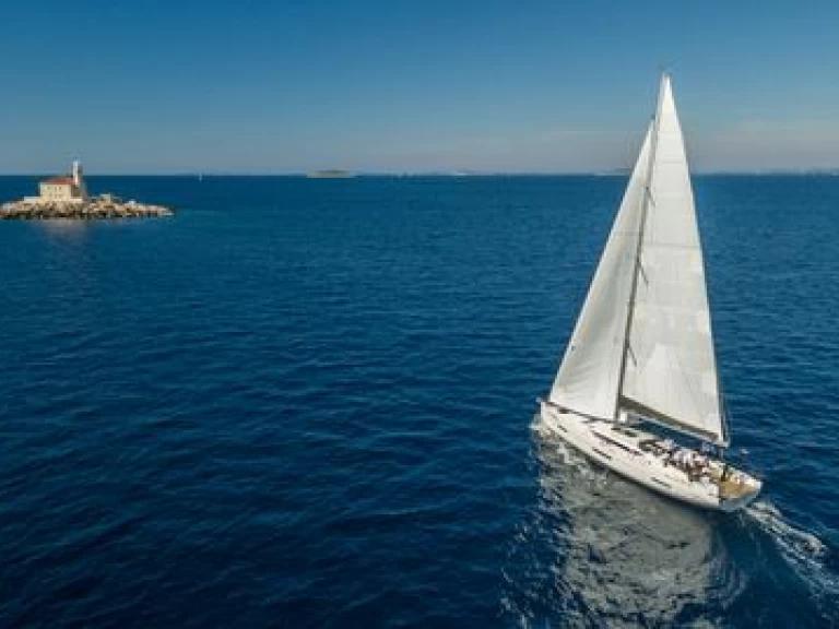 Velero para alquilar Trogir al mejor precio