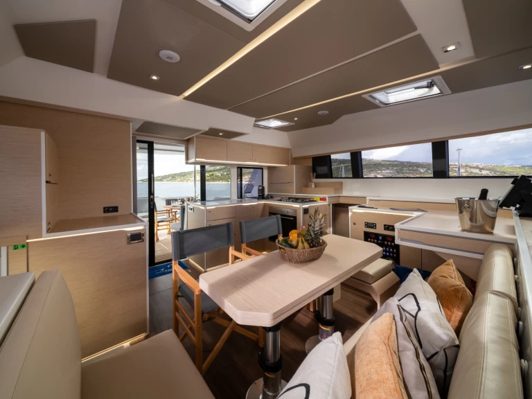 Alquiler Catamarán en Rodi Garganico - Cervetti Cervetti 44 