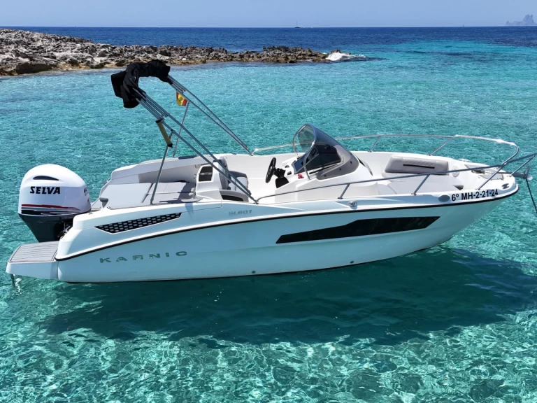 Alquiler Sant Antoni de Portmany - Karnic SL601 New! en SamBoat