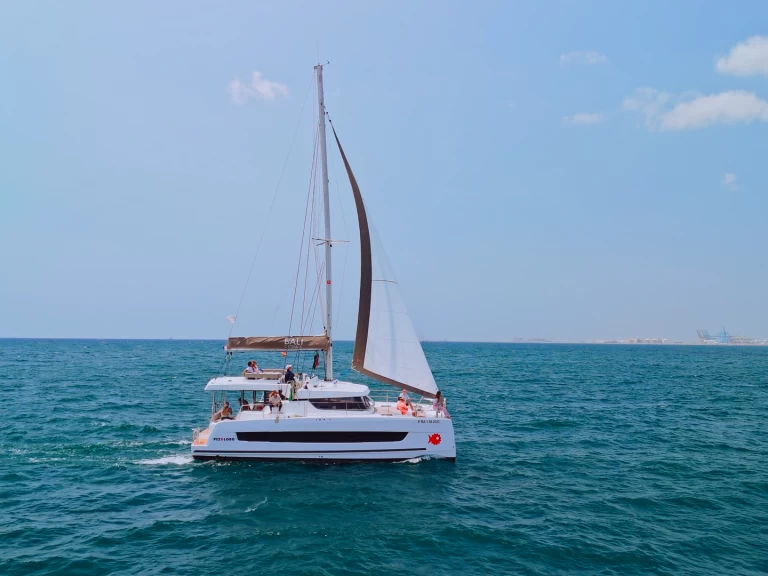 Alquiler de Bali Bali Catspace Voile en Barcelona