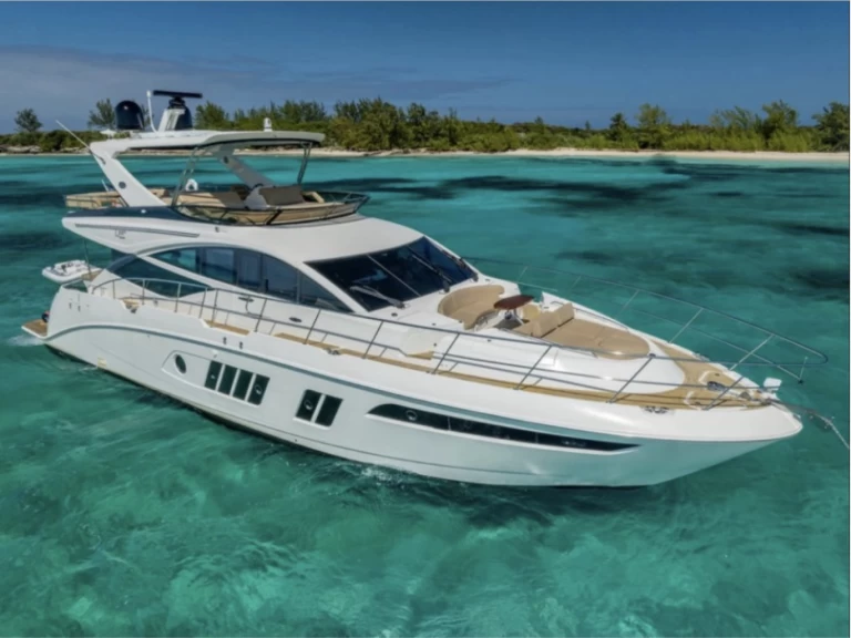 Alquiler de Sea Ray L 650 Fly en Nassau