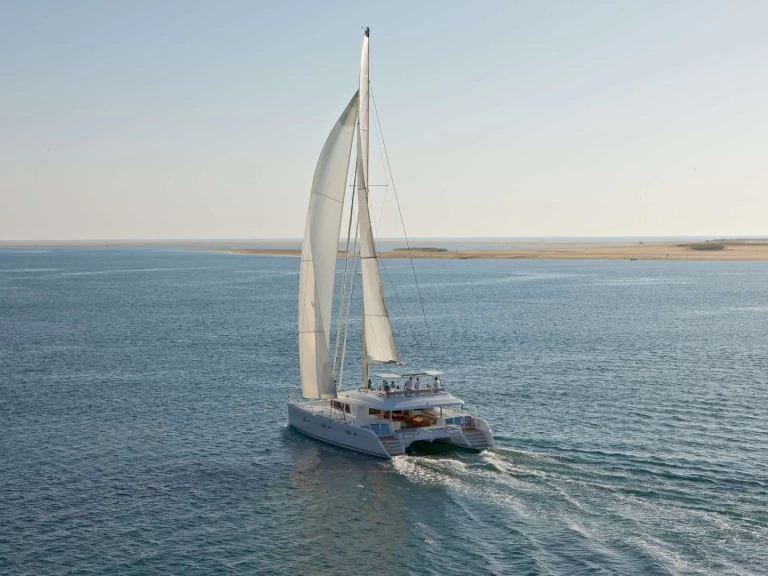 Alquiler Yate de lujo Lagoon con o sin  título de navegación