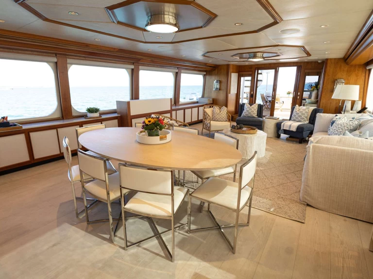 Yate de lujo para alquilar Nassau al mejor precio