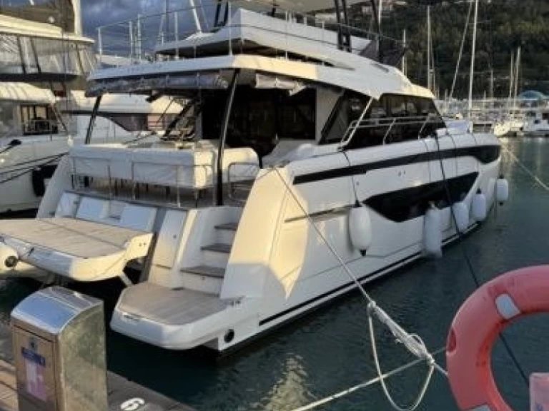 Prestige Prestige M48 de alquiler a Capo d'Orlando