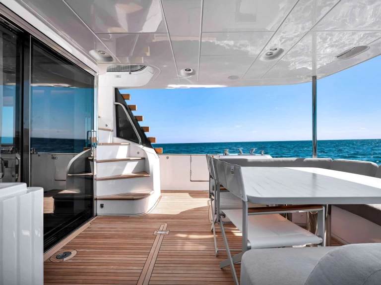 Alquiler de embarcaciones Azimut Knot Caught Slippin enFort Lauderdale en Samboat