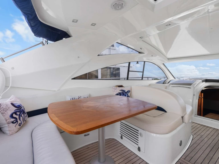 Alquiler de embarcaciones Fairline, U.K. ODYSSEA enCity of West Palm Beach en Samboat