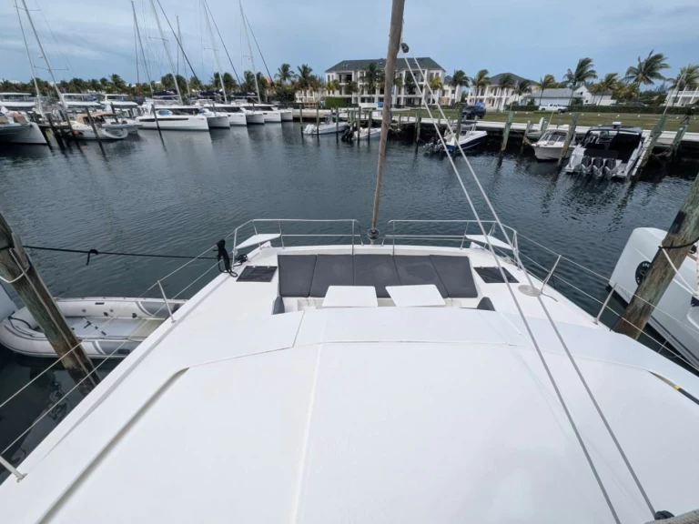 Alquiler de Bali Bali 4.1 en Nassau