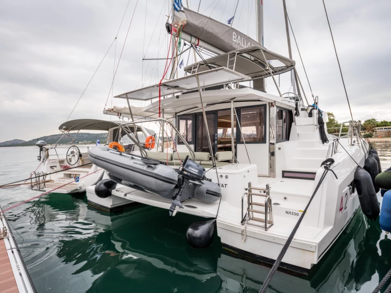 Catamarán para alquilar Lefkáda al mejor precio