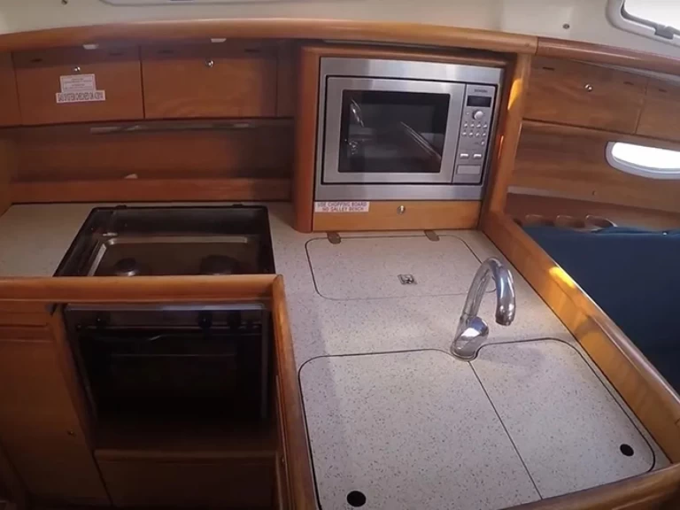 Alquiler de embarcaciones Bavaria Bavaria 34 enKiáto en Samboat