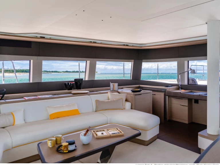 Alquiler de Lagoon Lagoon Sixty 5 Owner's Version en Capo d'Orlando