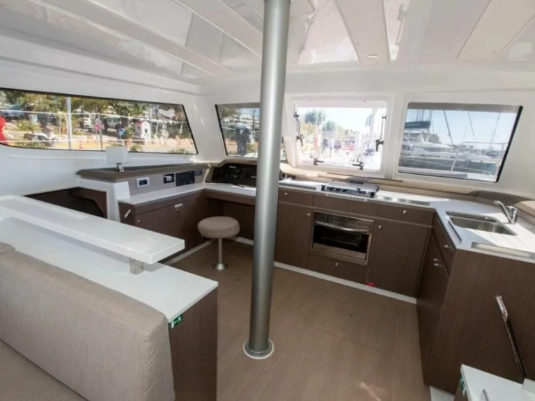 Alquiler de Catamarán, con o sin patrón Bali Ligia