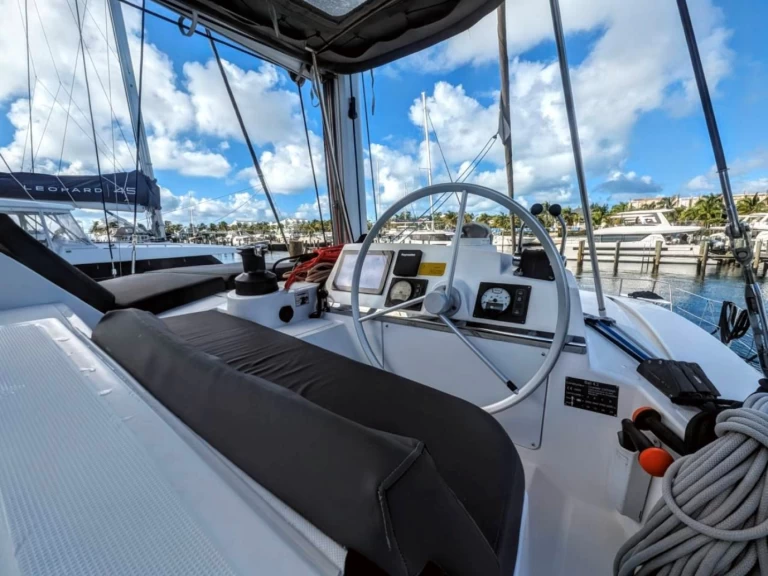Alquiler Catamarán en Nassau - Bali Bali 4.2
