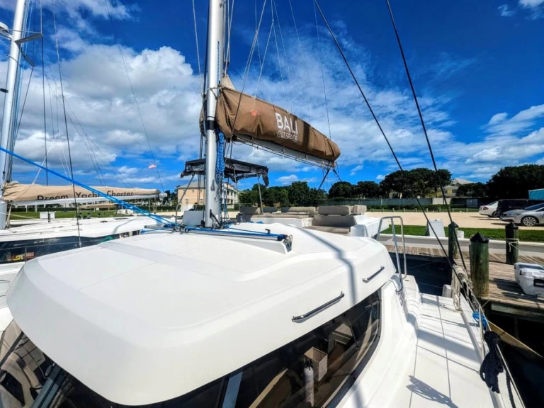 Alquiler Catamarán en Nassau - Bali Bali Catspace Voile