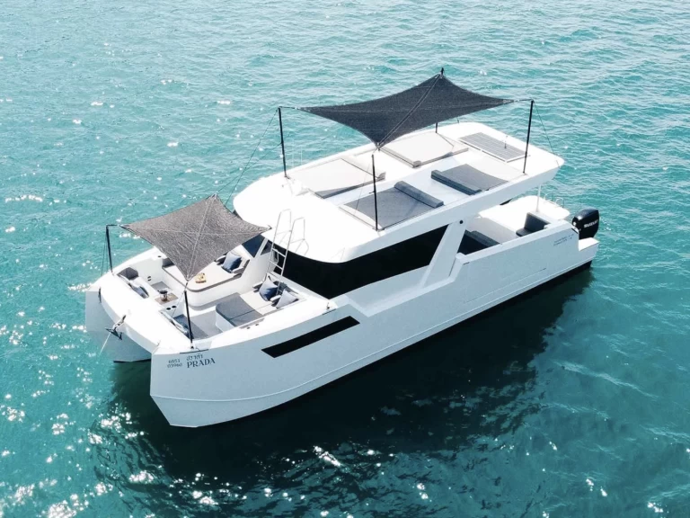 Alquiler de embarcaciones Prada  Custom  enPhuket (City) en Samboat