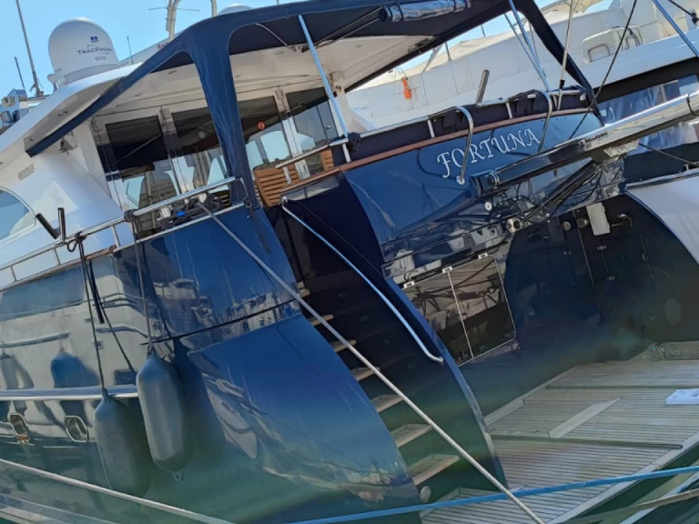 Alquiler de Continental 2200 en Limassol