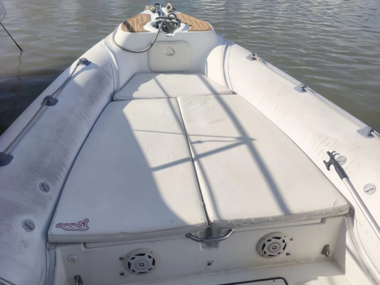 Alquiler Neumática en Porto Santo Stefano - MV Marine 780