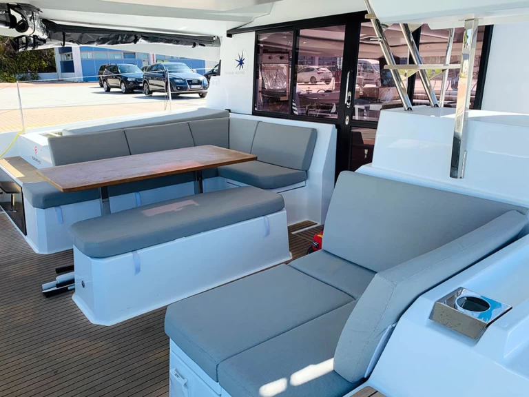 Alquiler Catamarán en Álimos - Fountaine Pajot Elba 45