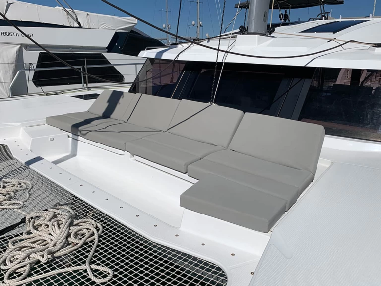 Alquiler Catamarán Fountaine Pajot con o sin  título de navegación
