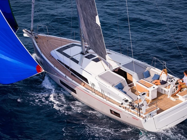 Bénéteau Oceanis 46.1 de alquiler a Álimos