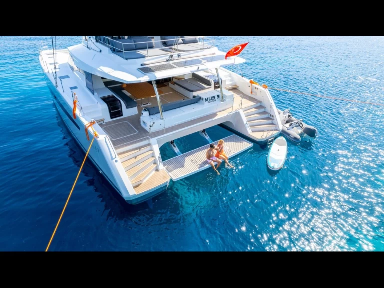 Alquiler Bodrum - Fountaine Pajot Fountaine Pajot Alegria 67 - 5 + 2 cab. en SamBoat