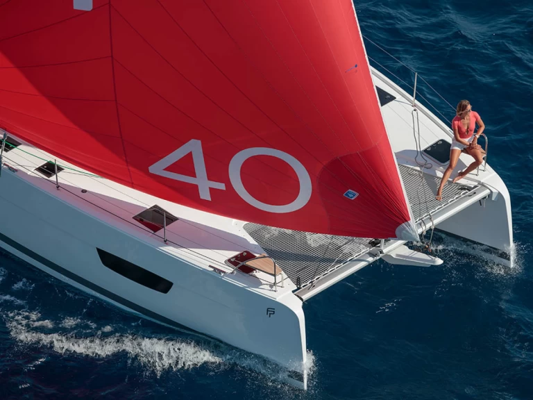 Alquiler de Fountaine Pajot Isla 40 en Álimos