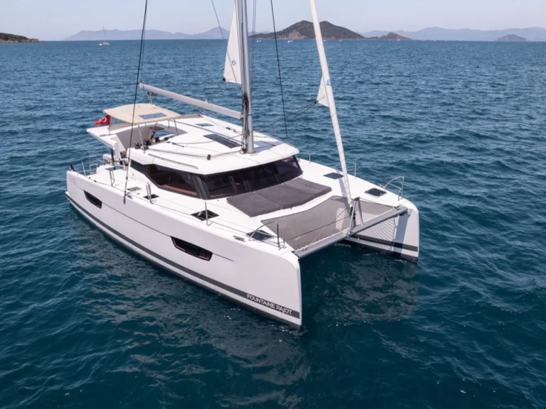Alquiler de embarcaciones Fountaine Pajot Isla 40 enFethiye en Samboat