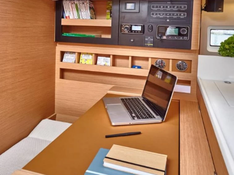 Velero para alquilar Ibiza (Ciudad) al mejor precio