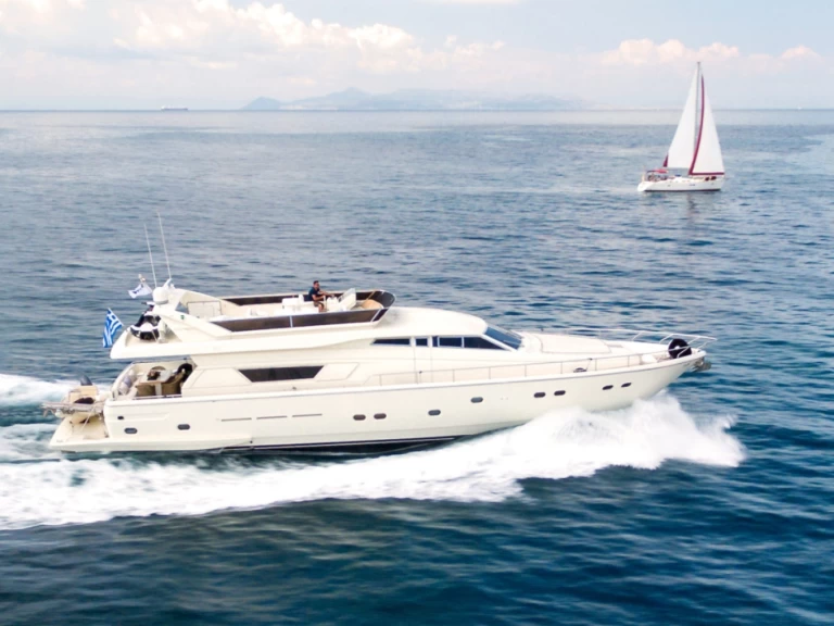Ferretti Ferretti 80 de alquiler a Mykonos (Ciudad)