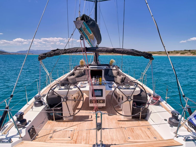 Alquiler de barcos Álimos barato de Gianetti 65