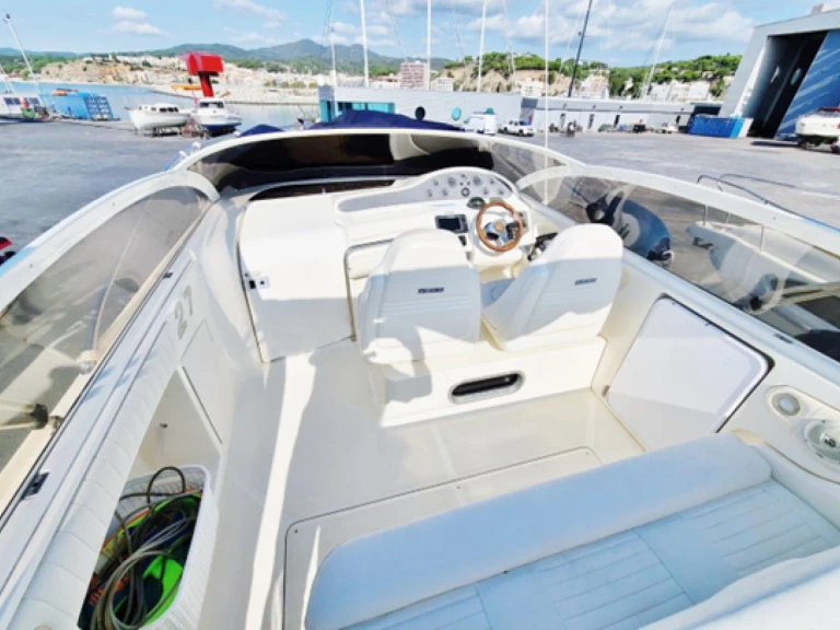 Alquiler de Gobbi Gobbi 27 Sport en Playa de Aro