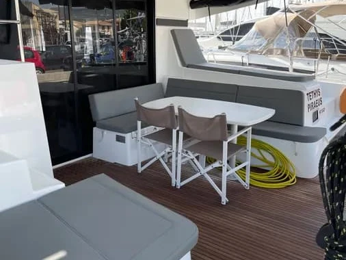 Alquiler de Catamarán, con o sin patrón Lagoon Lefkáda