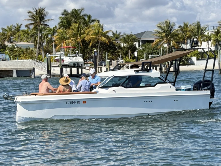 Alquiler Yate de lujo Axopar con o sin  título de navegación
