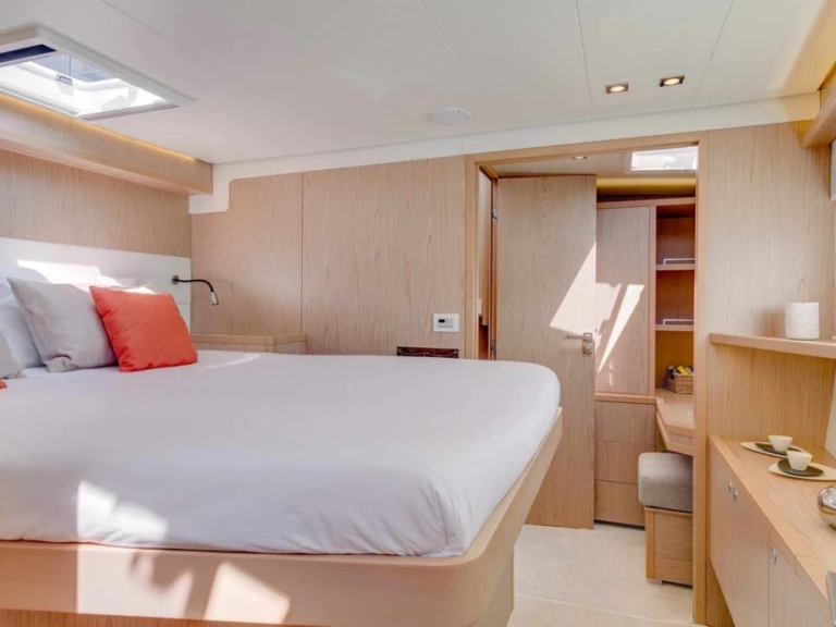 Alquiler de Lagoon Lagoon 52 F en Saint-Tropez