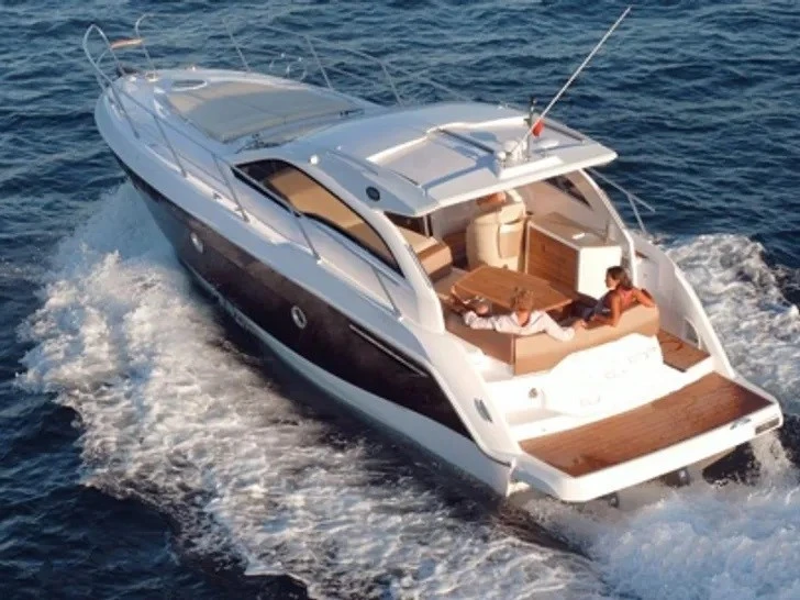 Sessa Marine C35 de alquiler a Beaulieu-sur-Mer