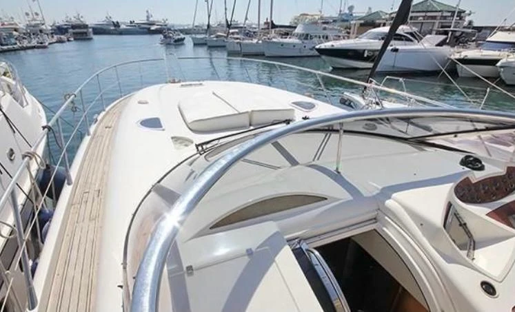 Alquiler de embarcaciones Sunseeker Predator 56 enPort Camille Rayon en Samboat