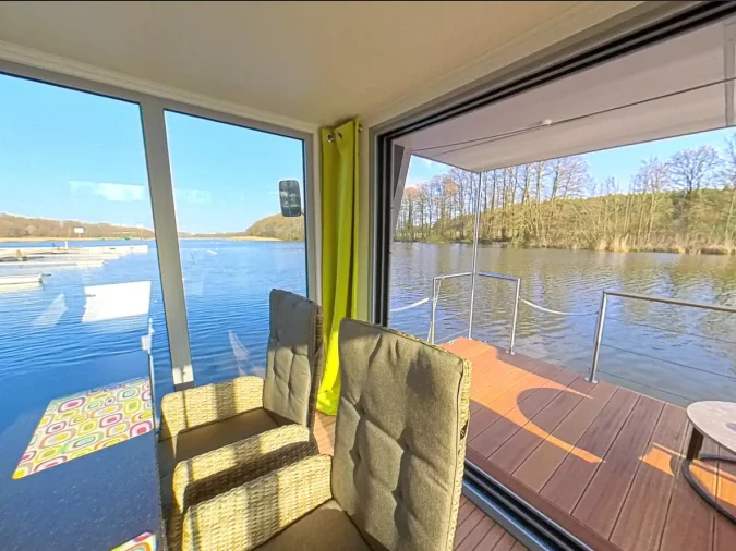 Alquiler de Casa flotante, con o sin patrón WOMA Buchholz