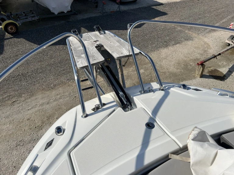 Alquiler de embarcaciones Jeanneau Cap Camarat 9.0 WA enCogolin en Samboat